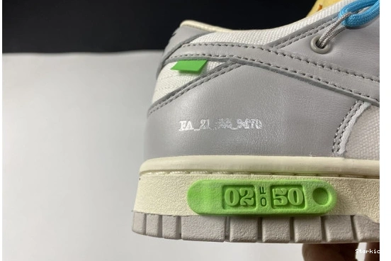 O-W 2 Nike Low DM1602-115 Lot Dunk 0725